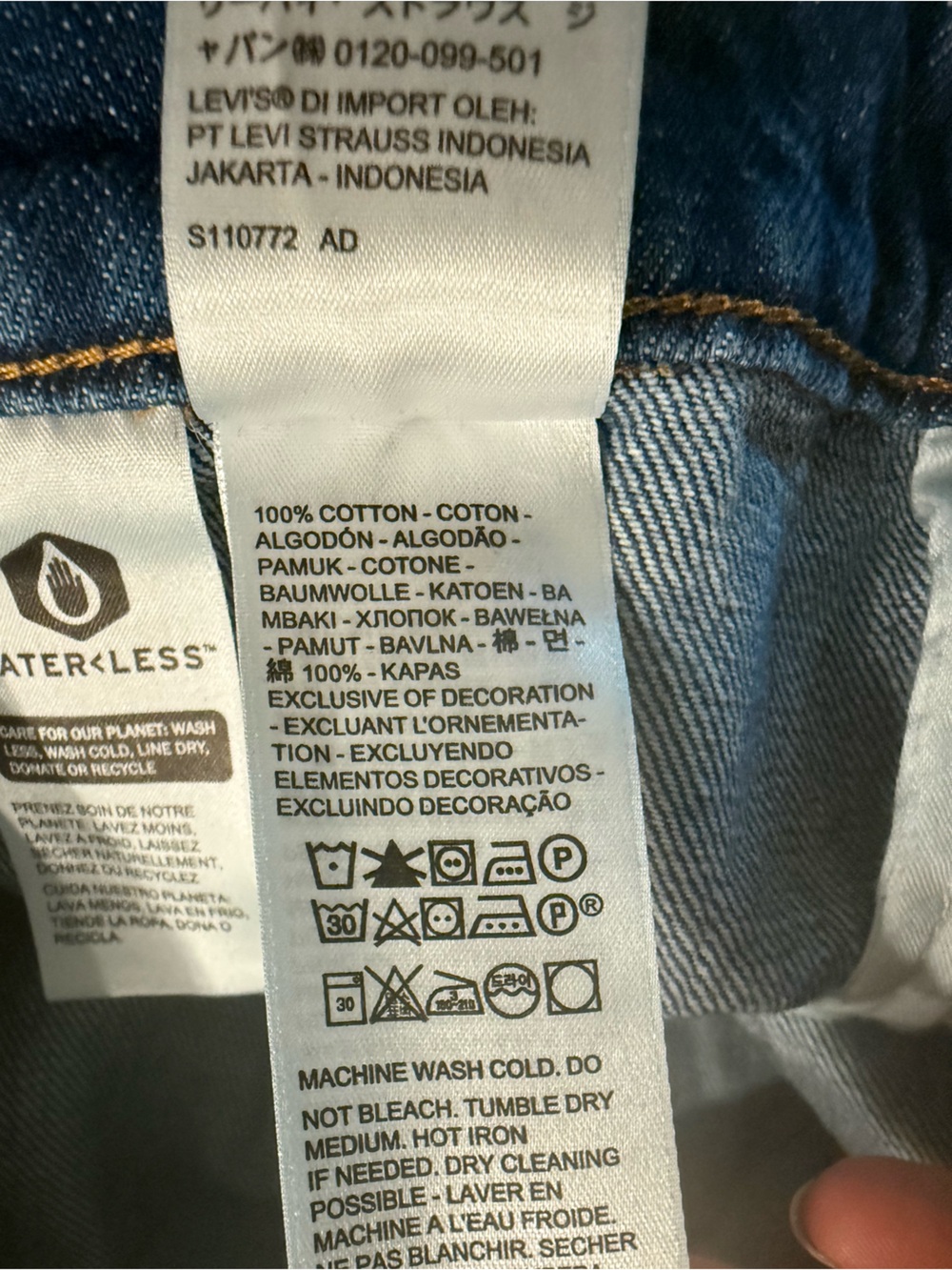 Levi's Vintage Wash Blue Denim Women's Overalls - Picture 7 of 7